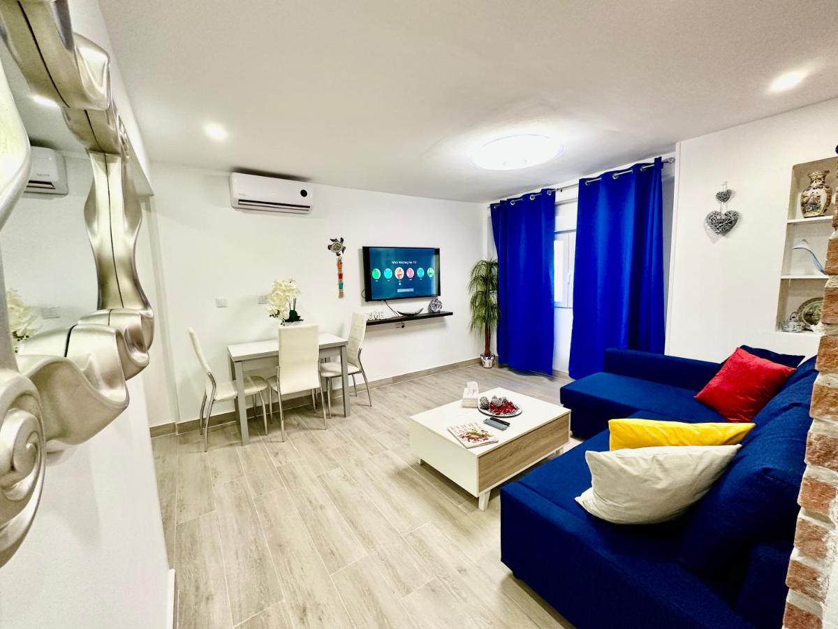 Rambla By The Sea Apartment *